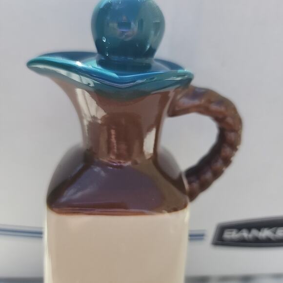 Tastefully Simple Decanter Pitcher Ceramic Stoneware Host Collection In Box 9" - Picture 2 of 9